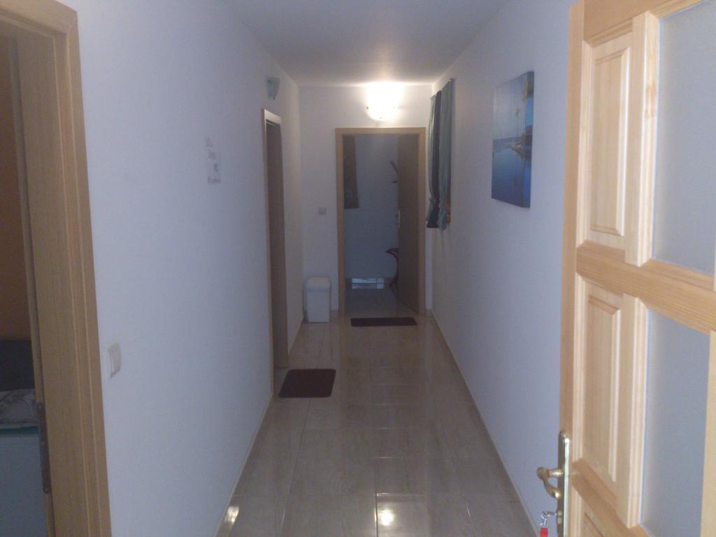 Brig Apartments Živogošće Buitenkant foto
