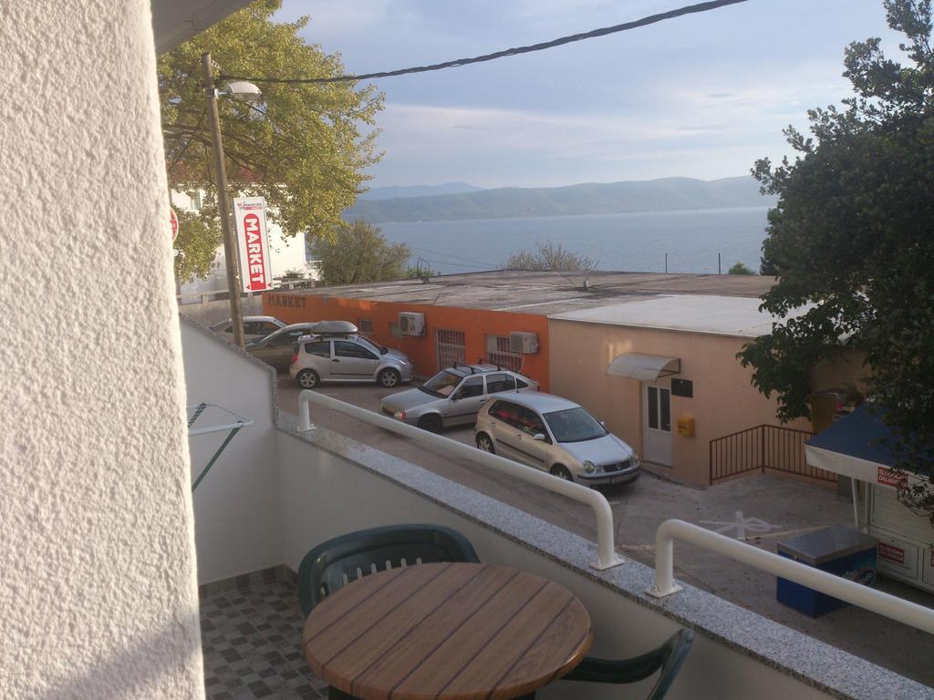 Brig Apartments Živogošće Buitenkant foto