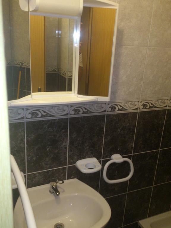 Brig Apartments Živogošće Buitenkant foto