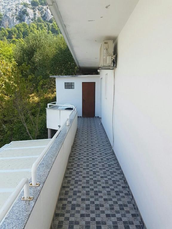 Brig Apartments Živogošće Buitenkant foto