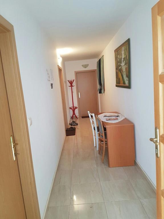 Brig Apartments Živogošće Buitenkant foto