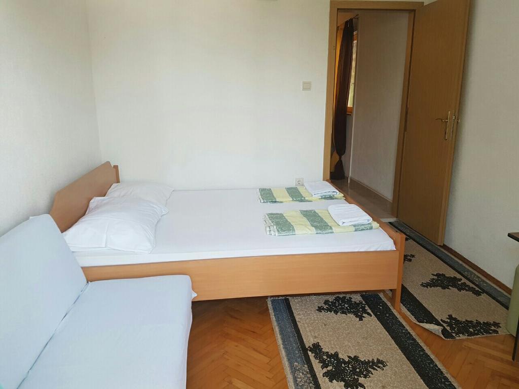 Brig Apartments Živogošće Buitenkant foto